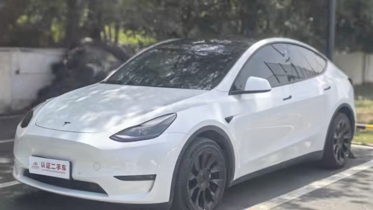 2021 Tesla ModelY four-wheel drive long-range version electric