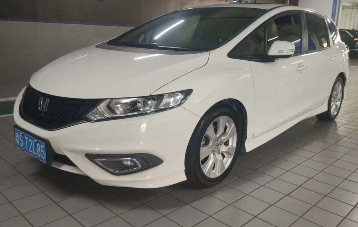 2014 Dongfeng Honda Jade 1.8L Automatic Comfort Elite Edition 2WD Gasoline