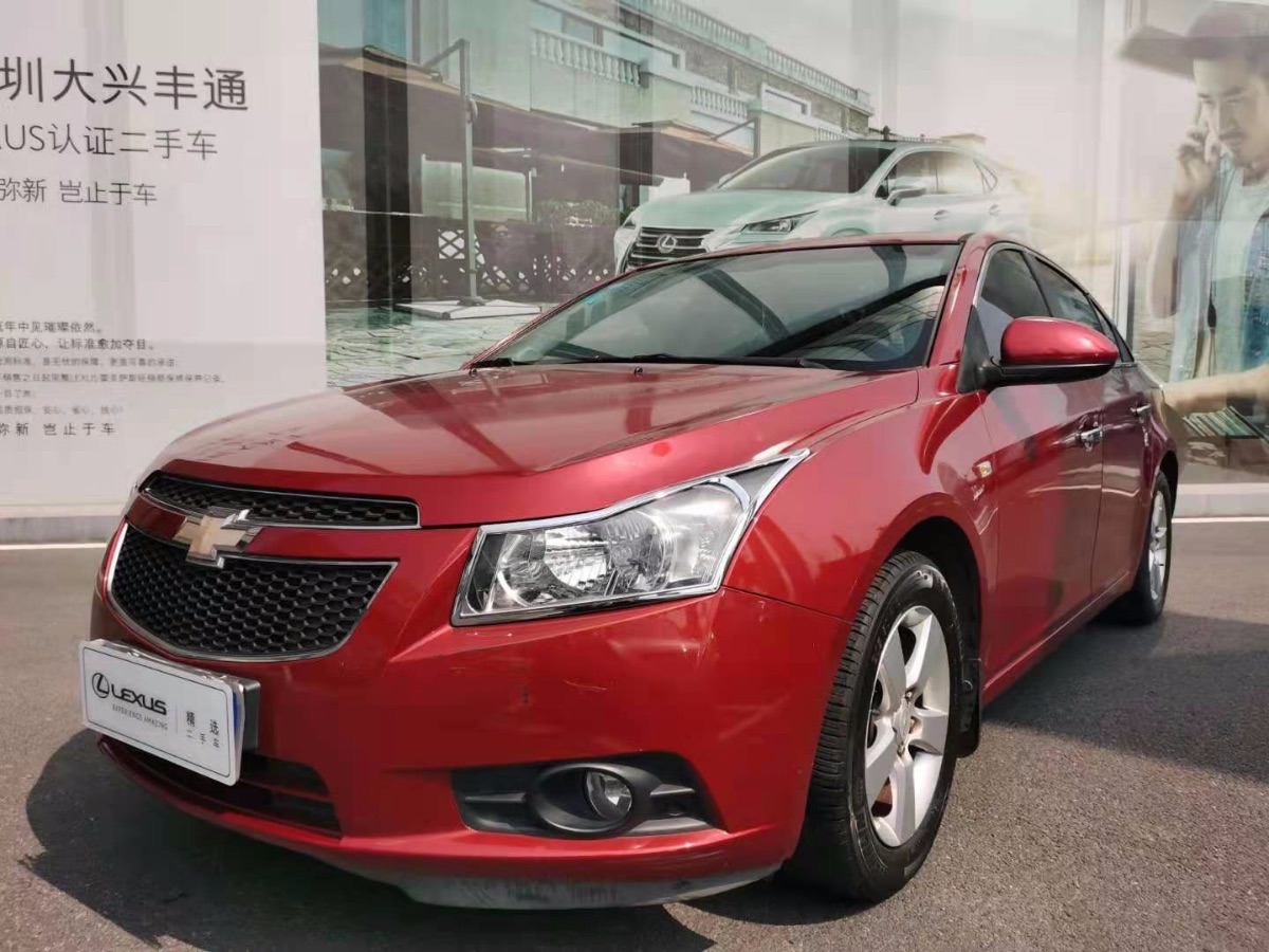 2011 Chevrolet Cruze 1.8 manual self-integrated SE 57,000 kilometers