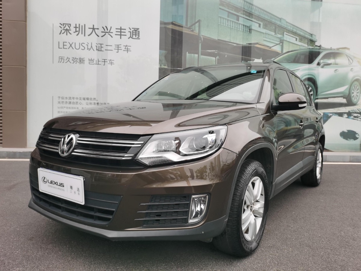 2015 Volkswagen Tiguan 1.8TSI manual self-integrated two-wheel drive fashion version 30,000 kilometers