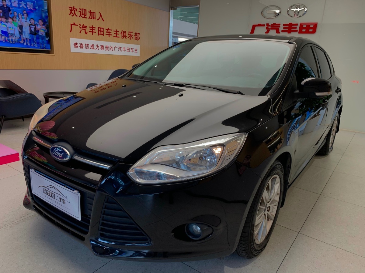 2012 Ford Focus 1.6 double clutch comfort type 90,000 kilometers