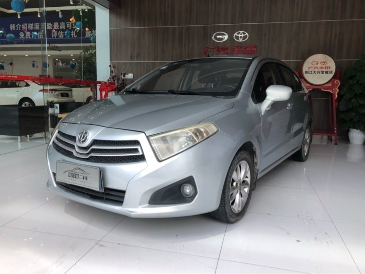 2012 Chinese H230 1.5 Serial Variable Speed Elite Edition 94,000 kilometers