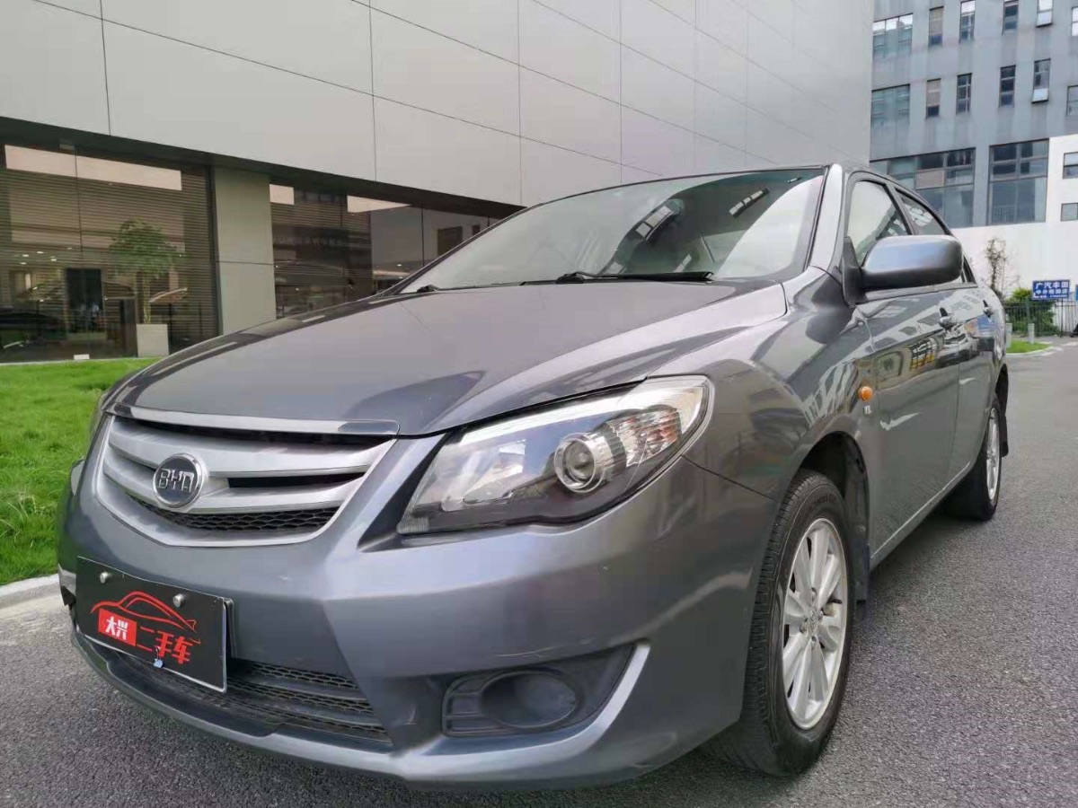 2012款 比亚迪 L3 1.5 手动 舒适型 10.7万公里