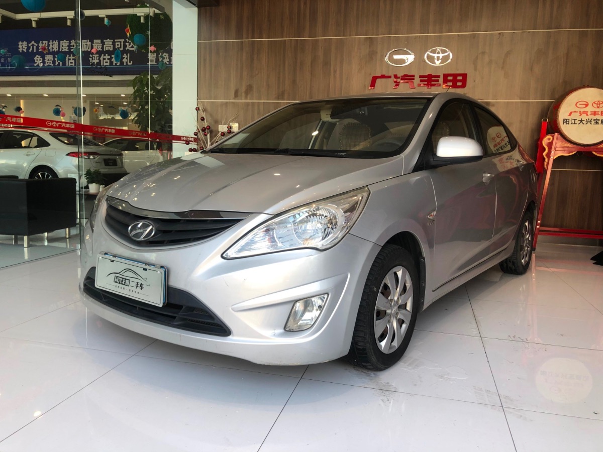 2010 Hyundai Rena 1.4 Automatic GS Comfort Type 103,000 kilometers
