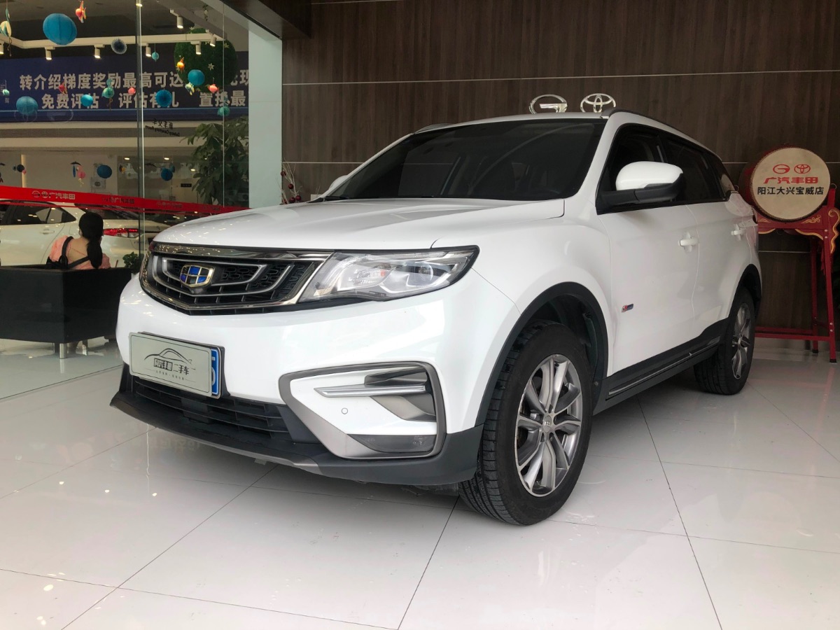 2018 Geely Boyue 1.8TD manual and automatic integrated two-wheel drive intelligent 4G interconnection version 99,000 kilometers