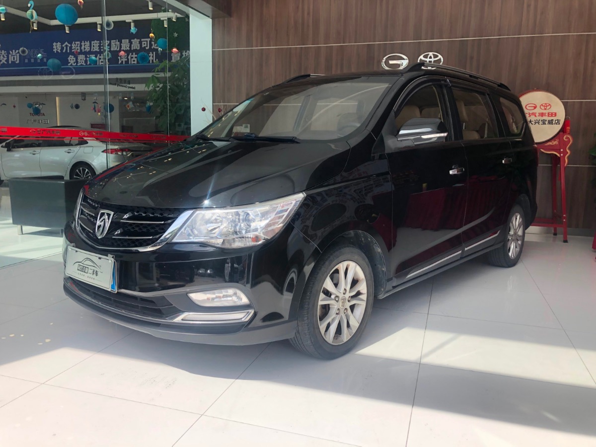 2016款 宝骏 730 1.5T 手动 标准型7座 3.6万公里