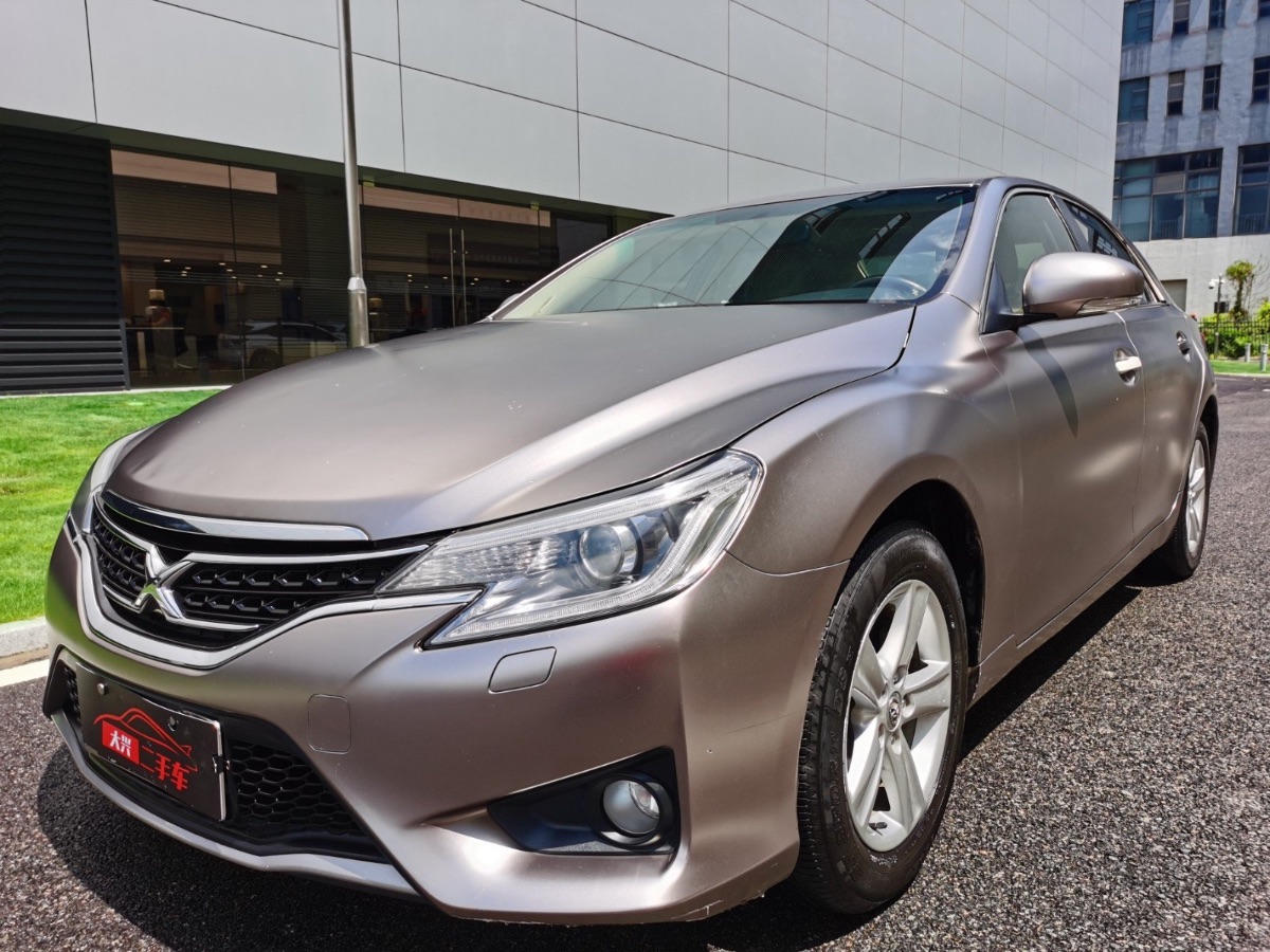 2013 Toyota Ruizhi 2.5V manual self-integrated Zunrui version 67,000 kilometers