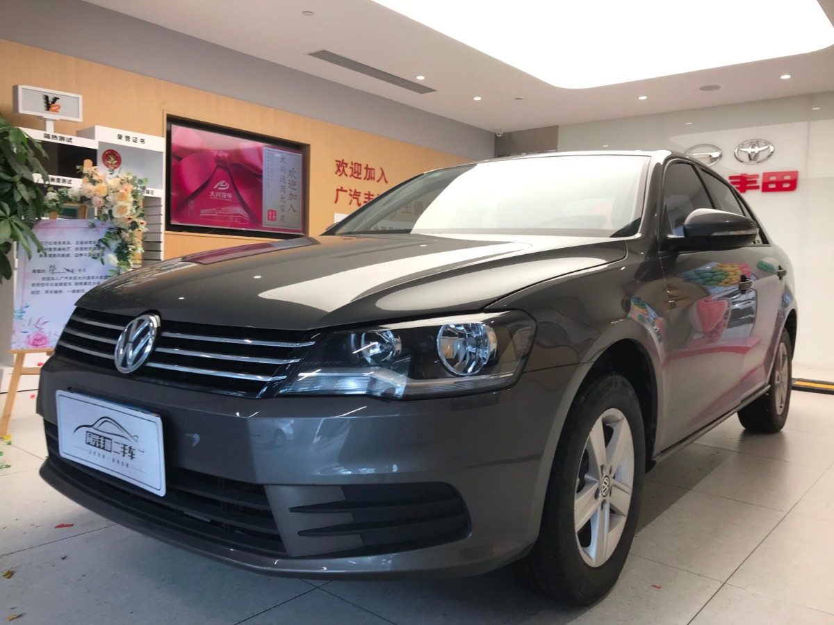 2013 Volkswagen Baolai 1.6 manual self-integrated comfortable version 58,000 kilometers