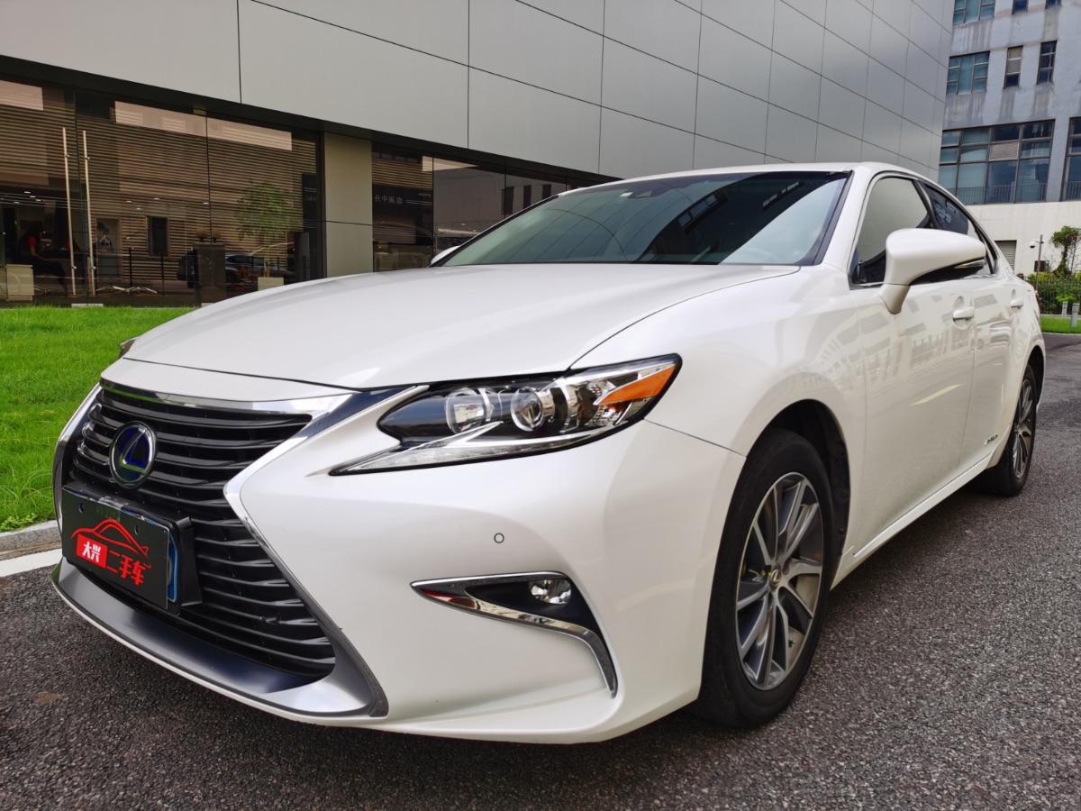 2015 Lexus ES (imported) 2.5 stepless comfortable version 95,000 kilometers
