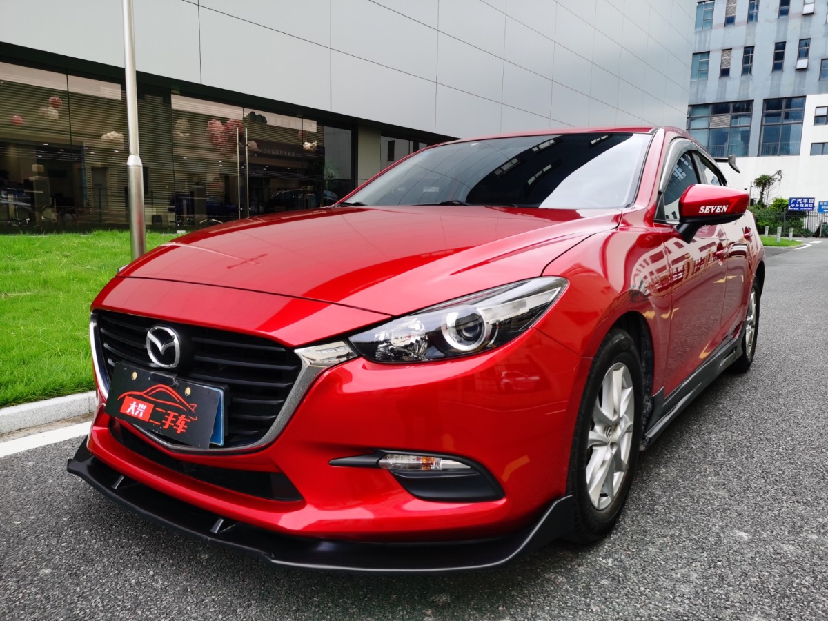 2017 Mazda 3 Enclave sedan 1.5L manual comfort type national V 29,000 kilometers