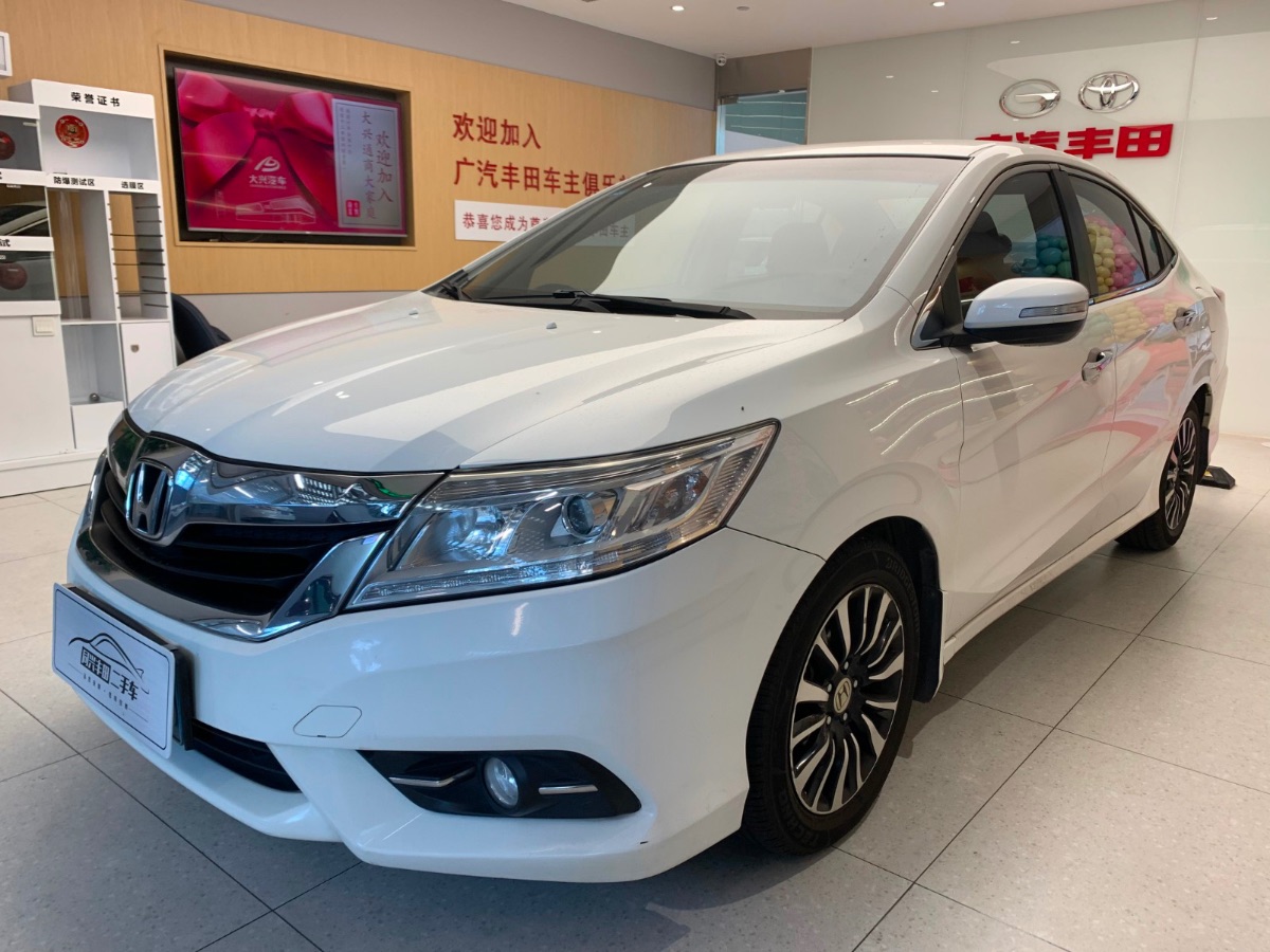 2015 Honda Sport 1.8 Automatic Comfort Edition 99,000 kilometers
