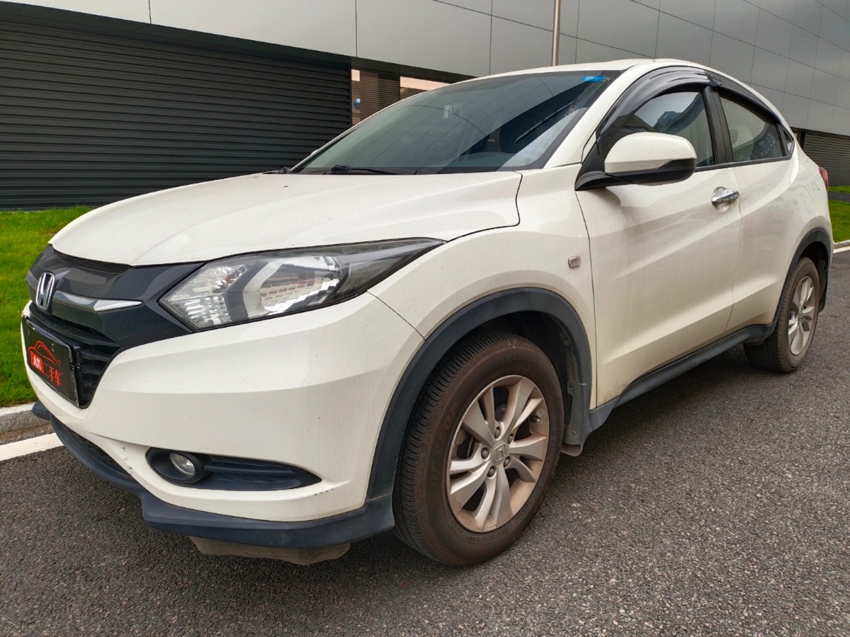 2017 Honda Binzhi 1.5 stepless two-wheel drive comfort model 31,000 kilometers