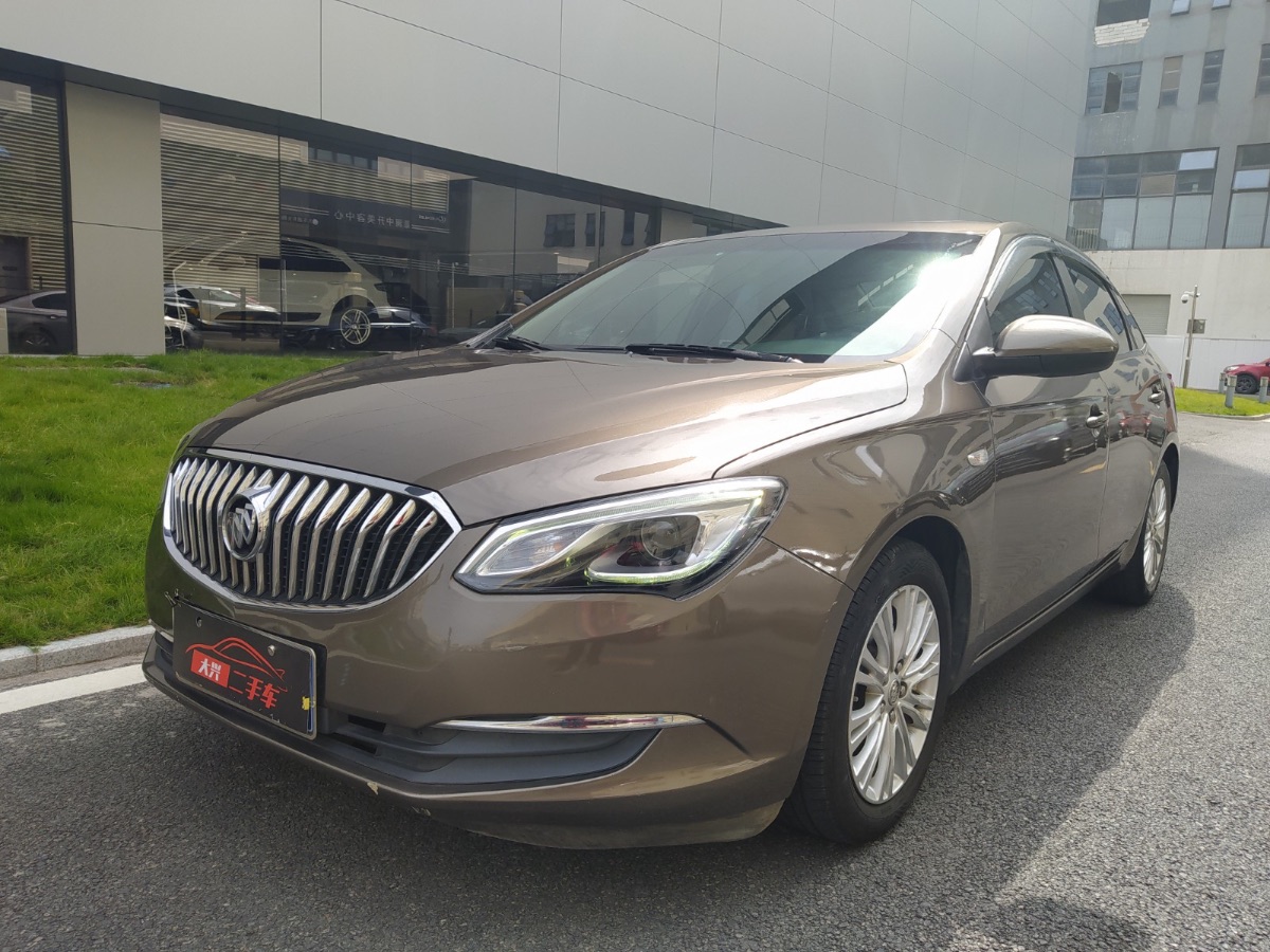 2017 Buick Yinglang 1.5 Handheld 15N Elite 90,000 kilometers